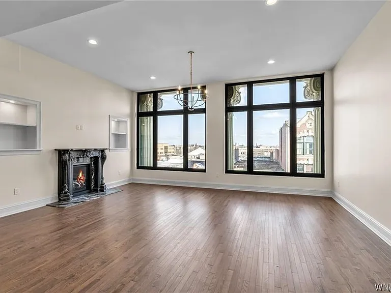 674 Main St #3 — Photo 19