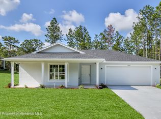 11392 Sandpiper Ave, Weeki Wachee, FL 34614