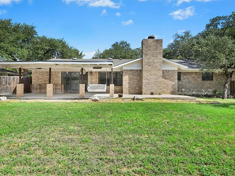 1401 Dragon Dr — Photo 23