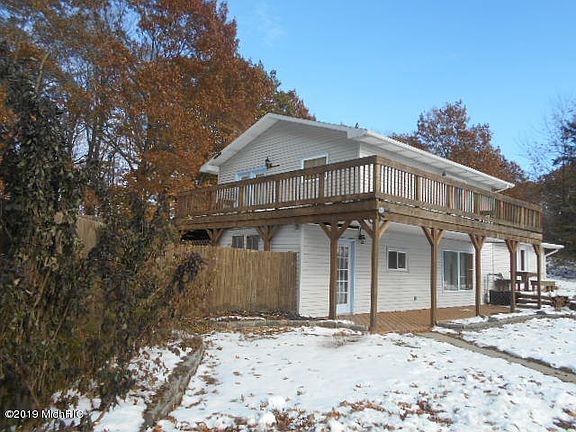 3rd image of 9181 72nd Ave