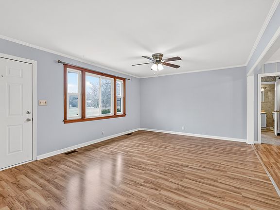 2nd image of 108 Bellar Dr