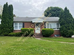 303 Maywood Rd, York, PA 17402