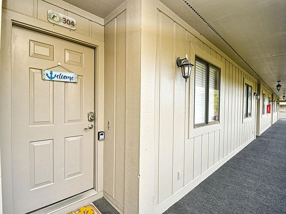 4th image of 212 Maison Dr. #M-304