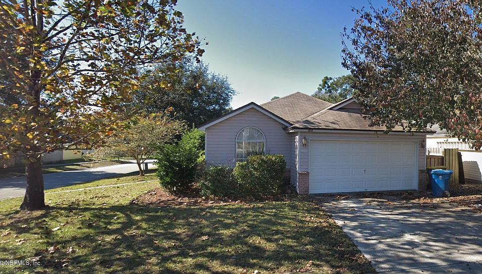 1st image of 1218 Homard Blvd E