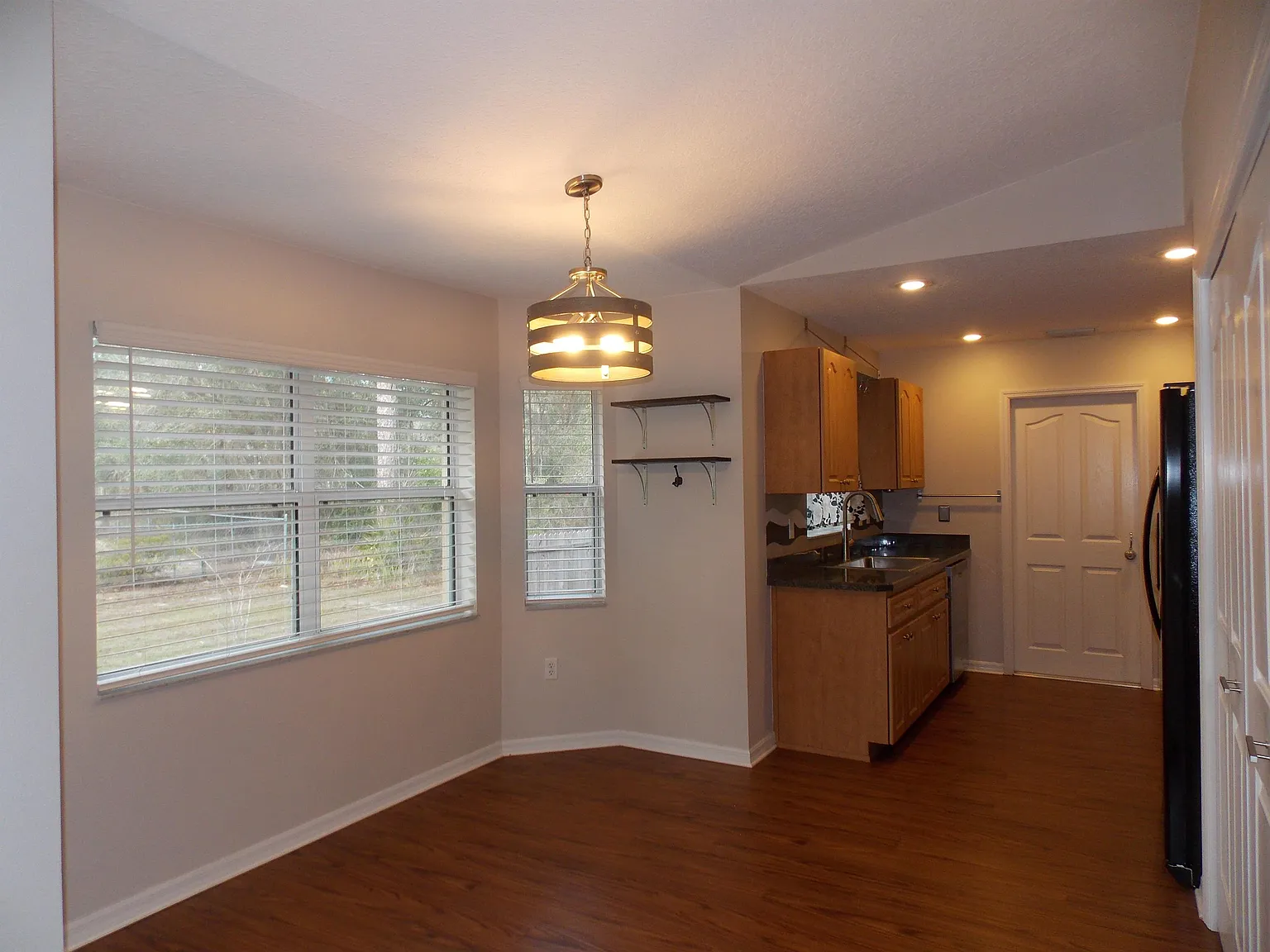 7178 North Ireland Drive - 1 — Photo 4