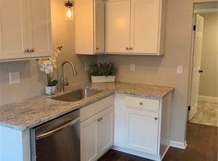 42 Overview Cir, Rochester, NY 14623