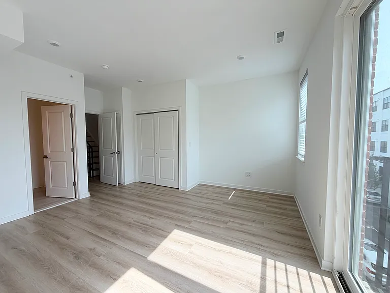 2226 N 7th St #2 — Photo 6