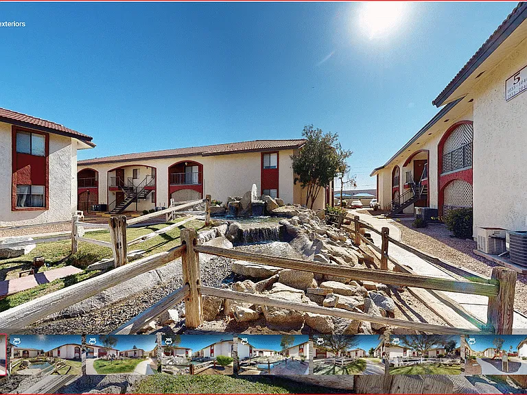 Desert Lakes Apartments — Photo 2
