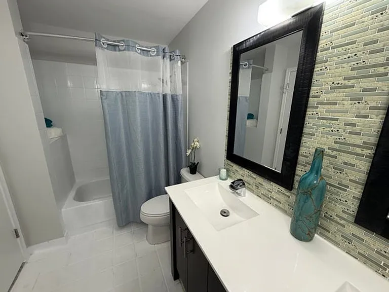 1204 Timberlane Cir #12-D — Photo 17