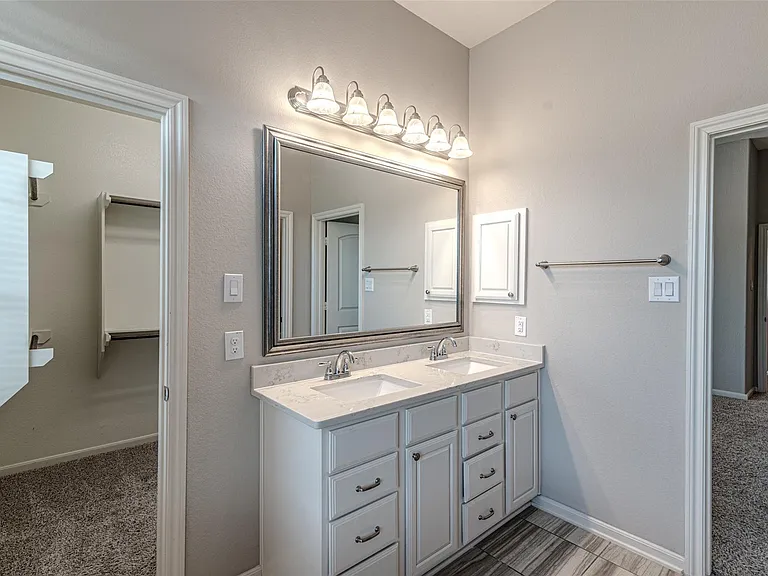 5543 Purple Meadow Ln — Photo 39