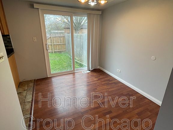5th image of 1113 Euclid Ln
