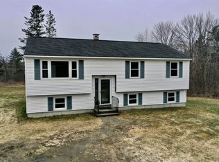 15 Skidgel Rd, Glenburn, ME 04401