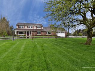 30W050 Smith Rd, West Chicago, IL 60185