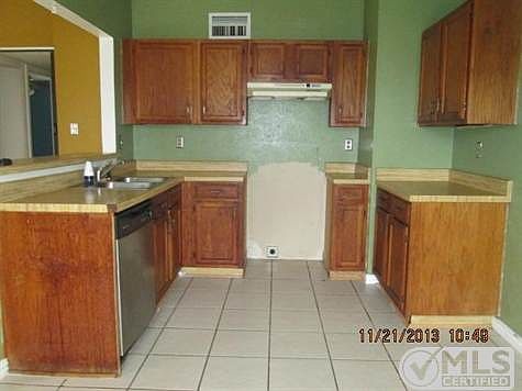 4th image of 434 Justice Dr