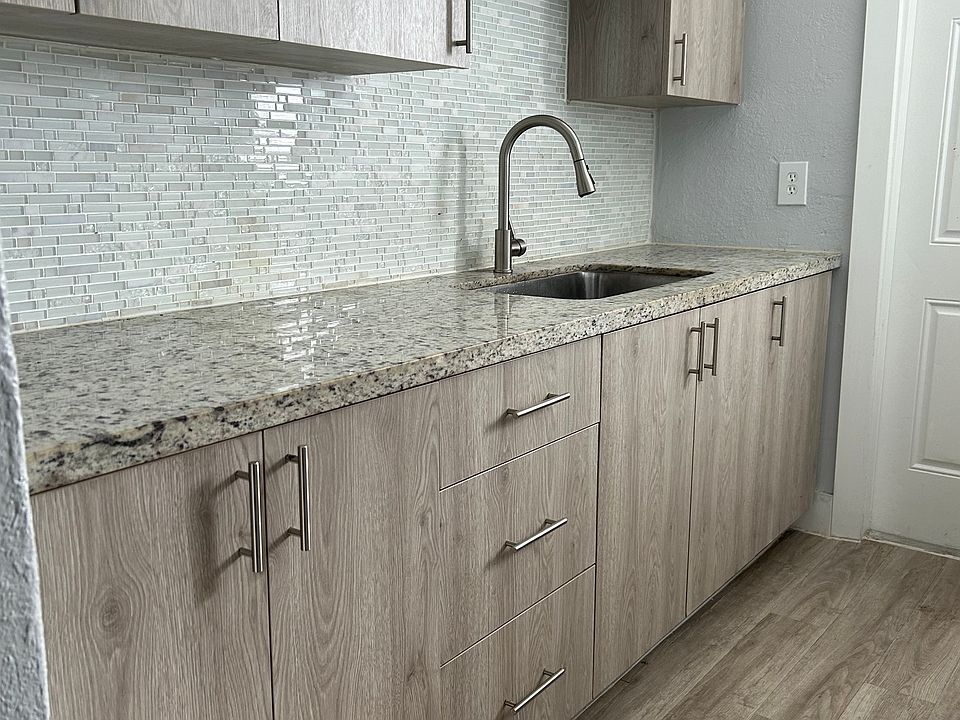 1st image of 7775 Tatum Waterway Dr #3