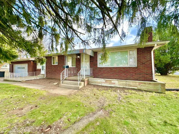 2202 20th St NE, Canton, OH 44705