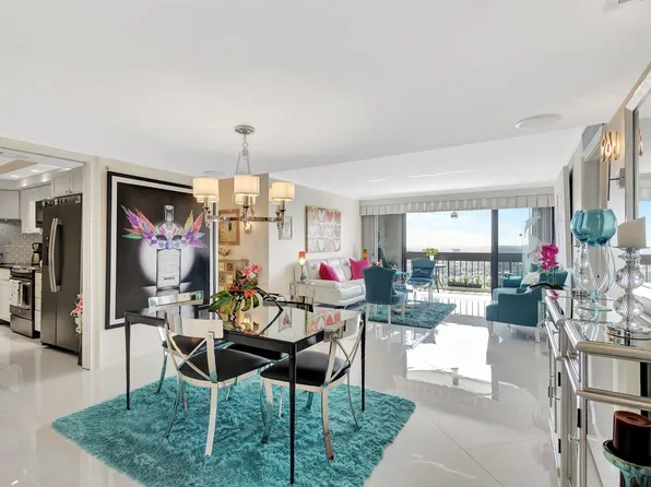 2000 Presidential Way #Ph5, West Palm Beach, FL 33401