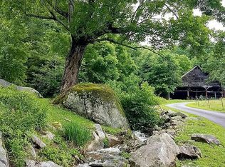 91 Creek View Dr, Hot Springs, NC 28743