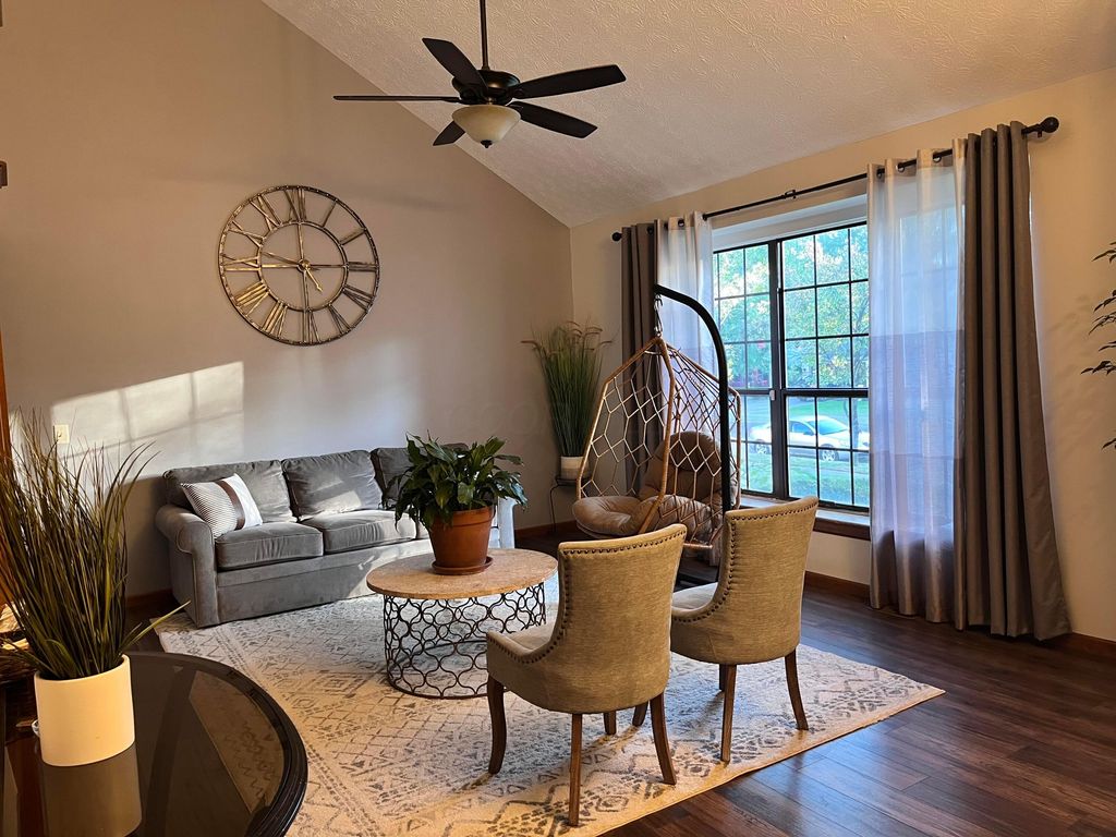 Real estate listing image