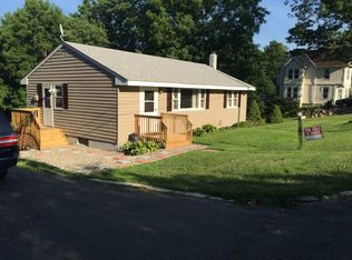 14 Lakeview Ave, Andover, NJ 07821