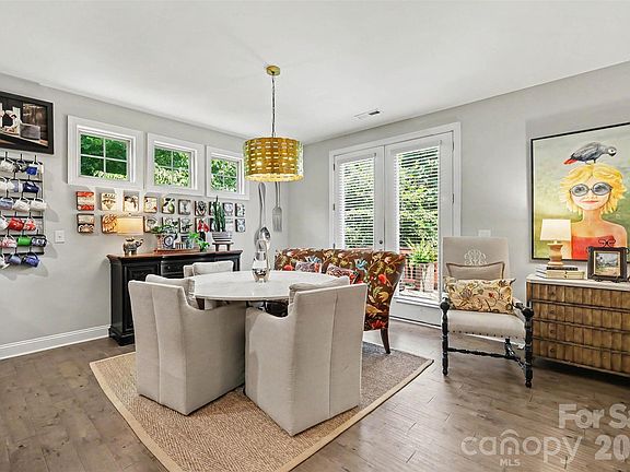 5th image of 3191 Greystoke Ct