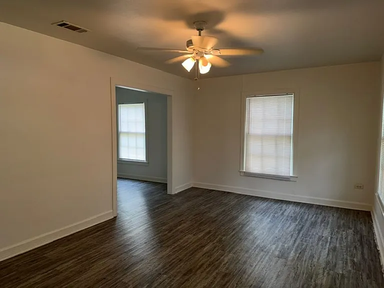 3108 Cole Ave — Photo 2