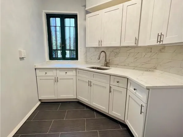 1505 Metropolitan Avenue #5H, Bronx, NY 10462