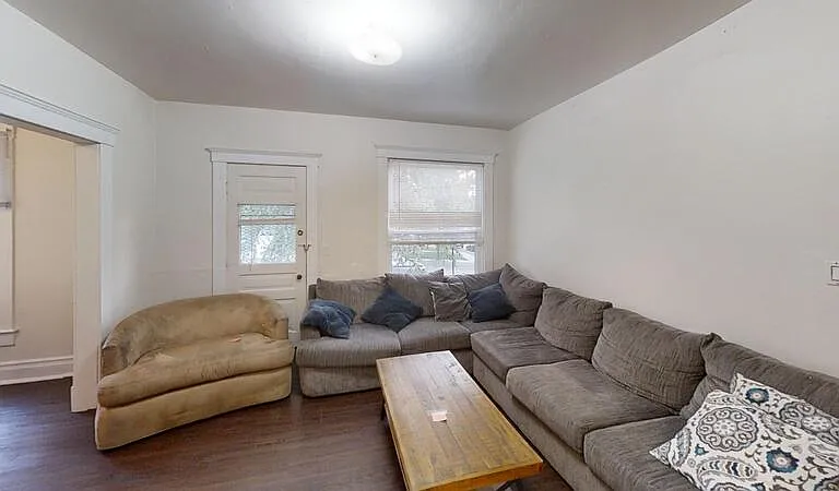 802 E Kingsley St #1 — Photo 2