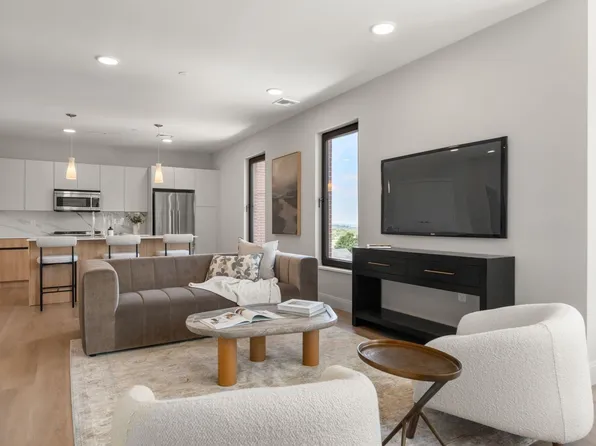 249 Corey Rd #105, Brighton, MA 02135
