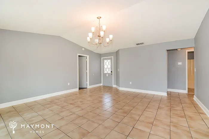 959 Sunrise Ct — Photo 4