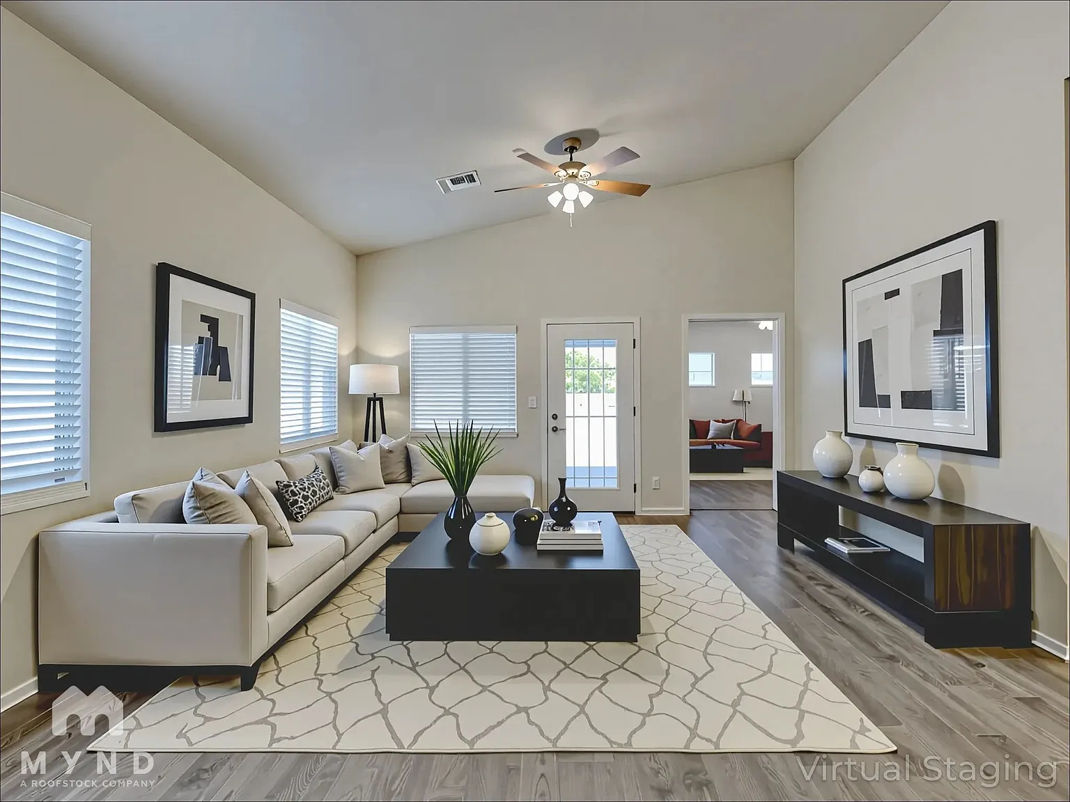 3 bed, 2.0 bath, 1408 sqft, $1,945 — Photo 2