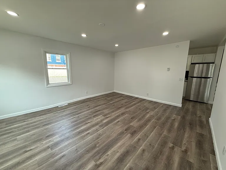 121 Hillview Ave #1 — Photo 5