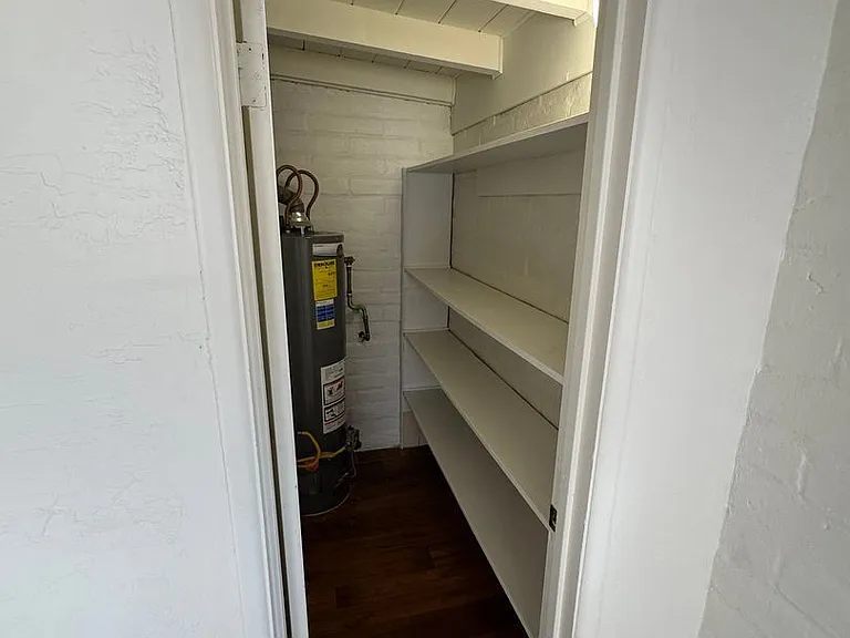 3235 E Water St — Photo 6