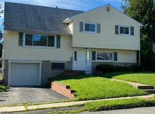 61 Taylor St, Dover, NJ 07801