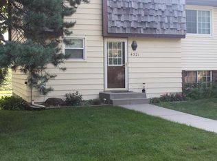 4321 Abbott Rd, Lincoln, NE 68516