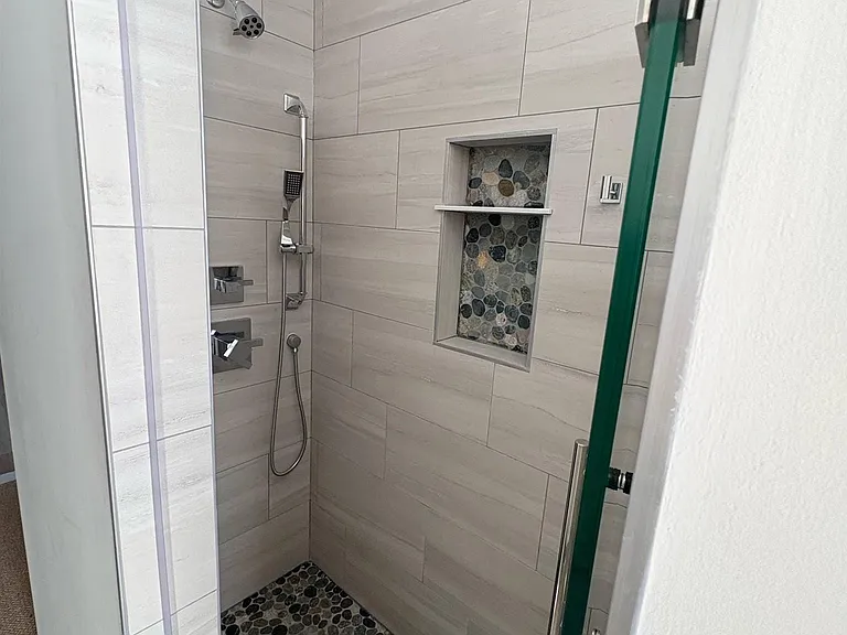 203 E Evans Blvd — Photo 13