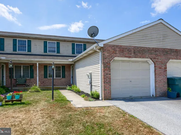 108 Groffdale Rd, Quarryville, PA 17566