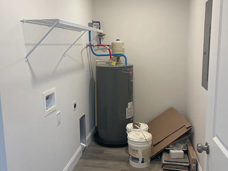 1679 Welcome Valley Rd — Photo 15