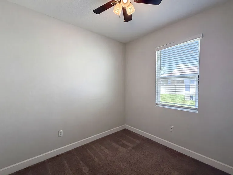 408 Buchannan Dr — Photo 5
