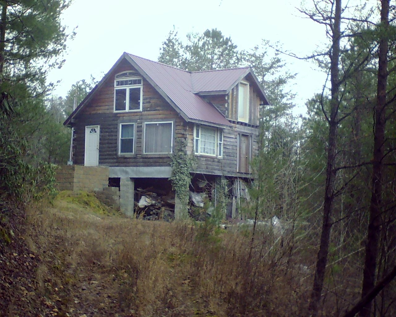 66 Water St, Beattyville, KY 41311 Zillow