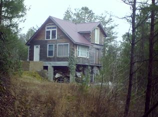 66 Water St, Beattyville, KY 41311