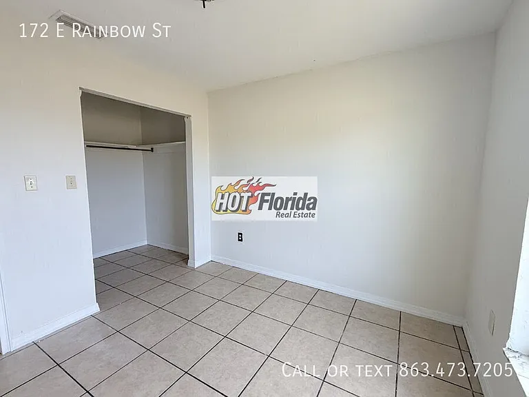 172 E Rainbow St — Photo 9