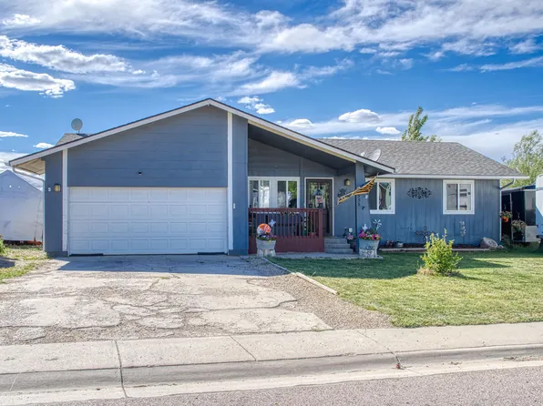 335 Highridge Cir, Wright, WY 82732