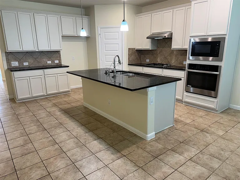 5522 Carlisle Ave — Photo 17