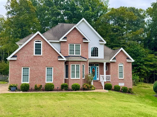 6273 N Mayfair Cir, Williamsburg, VA 23188