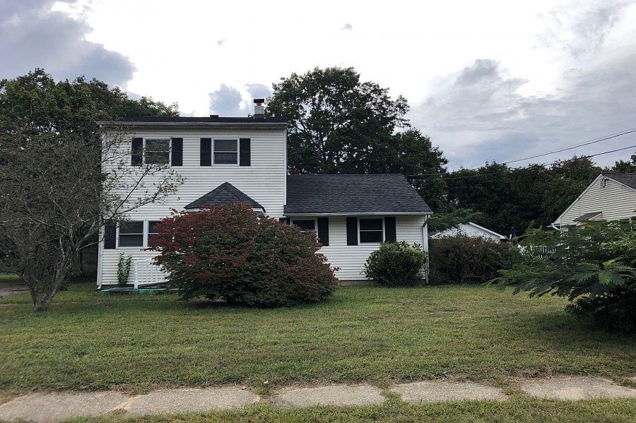 1st image of 112 Dickinson Ave