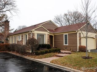 7 The Court Of Tyronwood, Northbrook, IL
