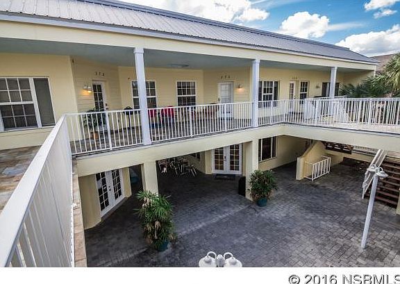 4th image of 370 Flagler Ave #370