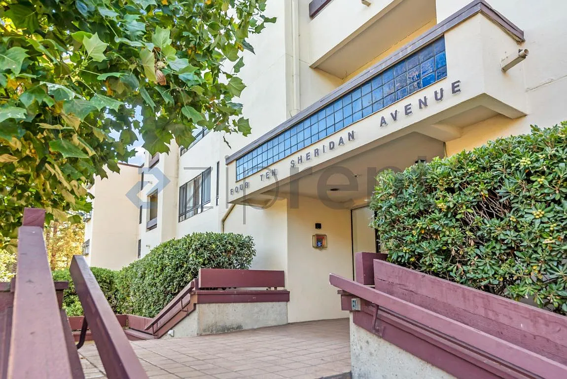 1 bed, 897 sqft, $3,750 — Photo 2