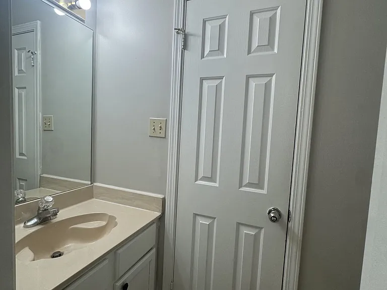 7745 Shadowland Dr #1 — Photo 12